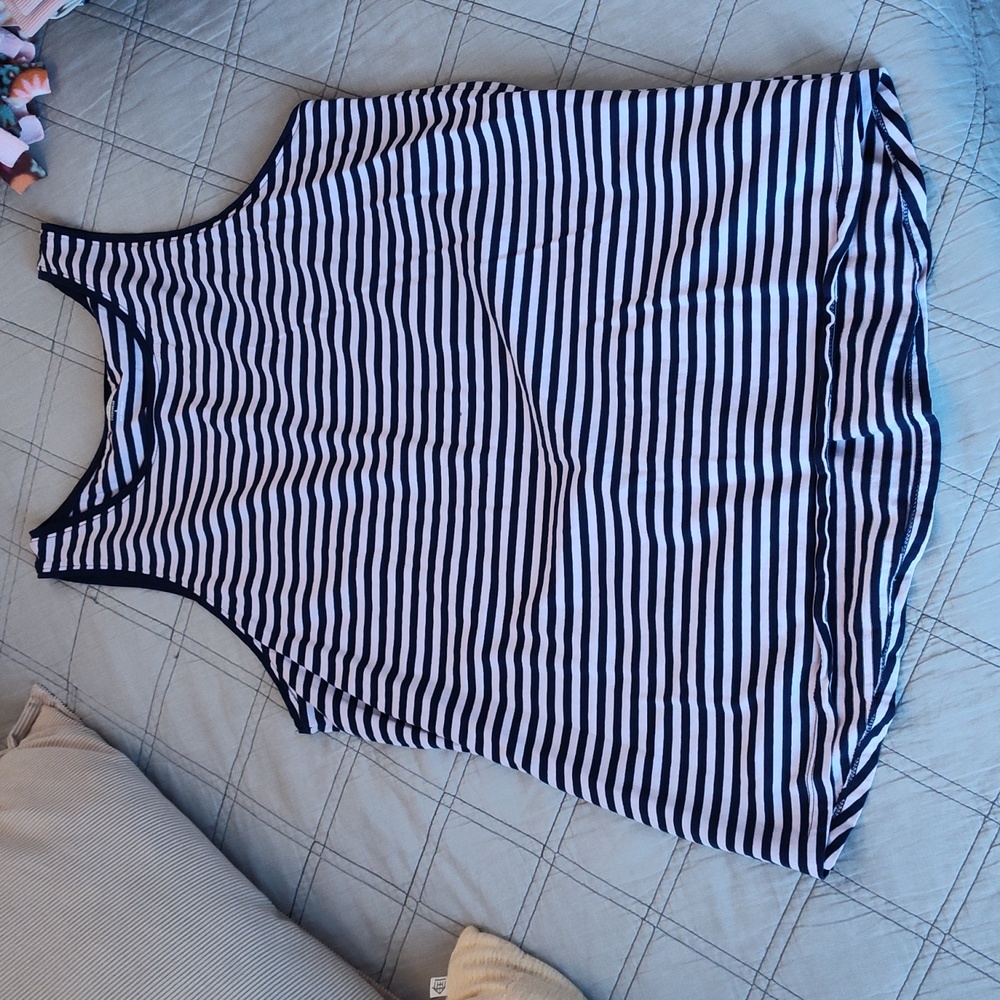 Old Navy Tank